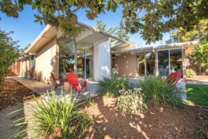 3702 Redwood Circle, Palo Alto, CA