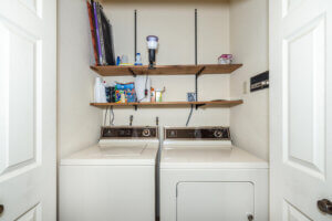 542A Everett Ave, Palo Alto, CA