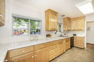 799 Christine Dr., Palo Alto, CA